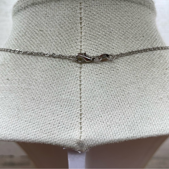 Beautiful Silver Plated Round Cut Dark Blue Sapphire CZ  Pendant Necklace - Picture 3 of 5